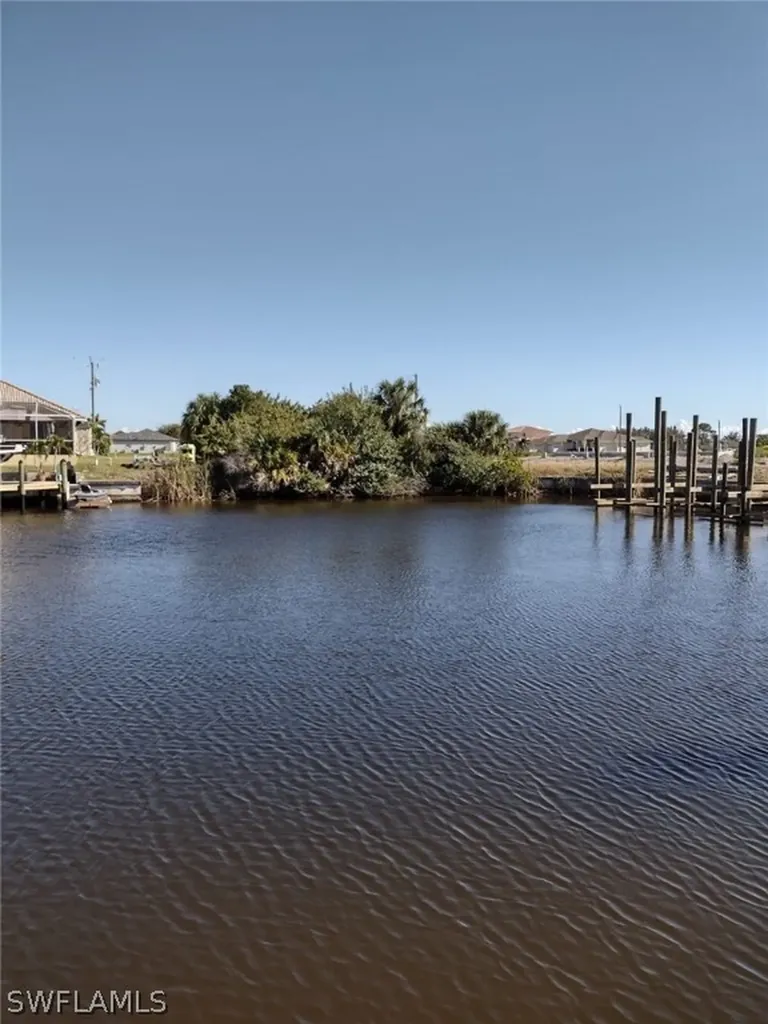3209 NW 46th Avenue Cape Coral FL 33993