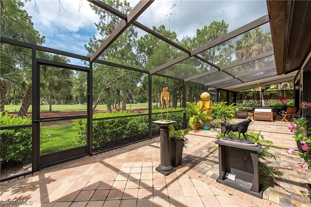 368 Edgemere Way N Naples FL 34105