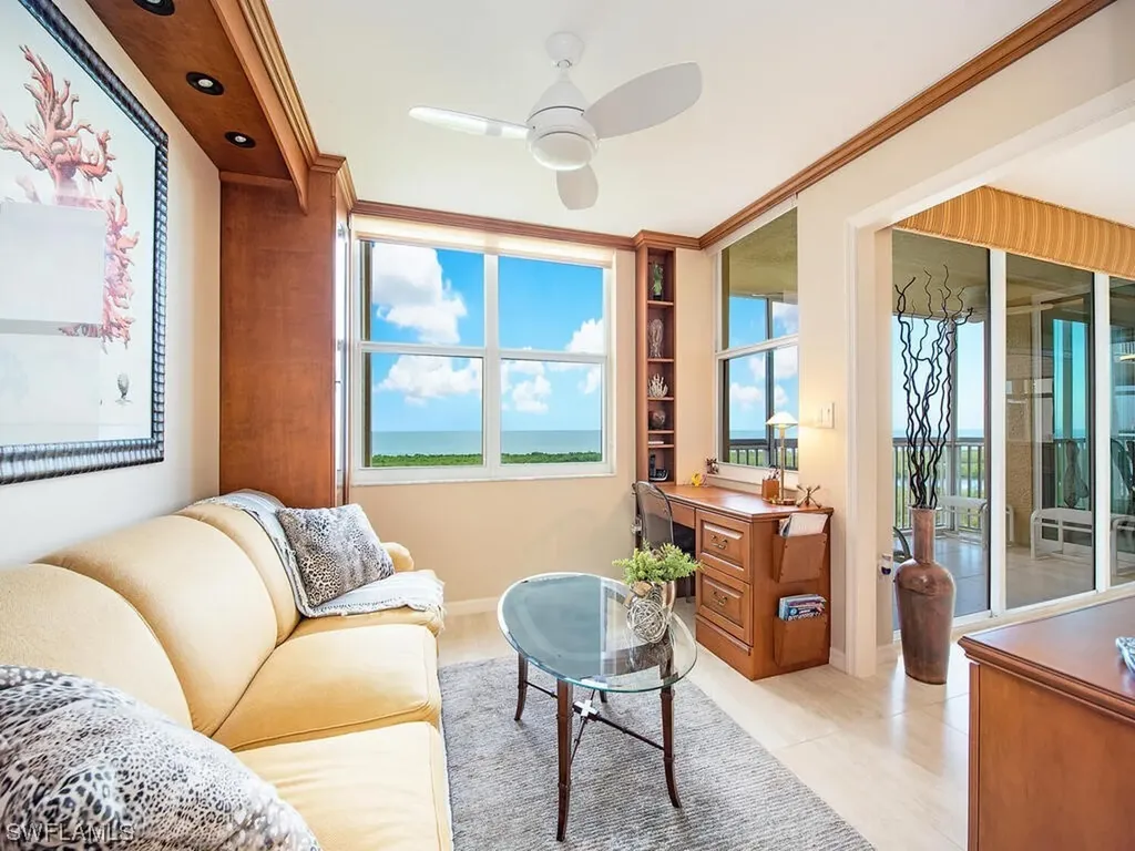 6585 Nicholas Boulevard Naples FL 34108