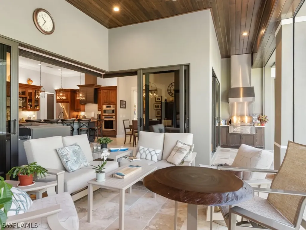 710 Wren Street Marco Island FL 34145
