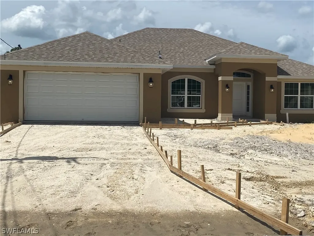 1919 Villia Street Lehigh Acres FL 33972