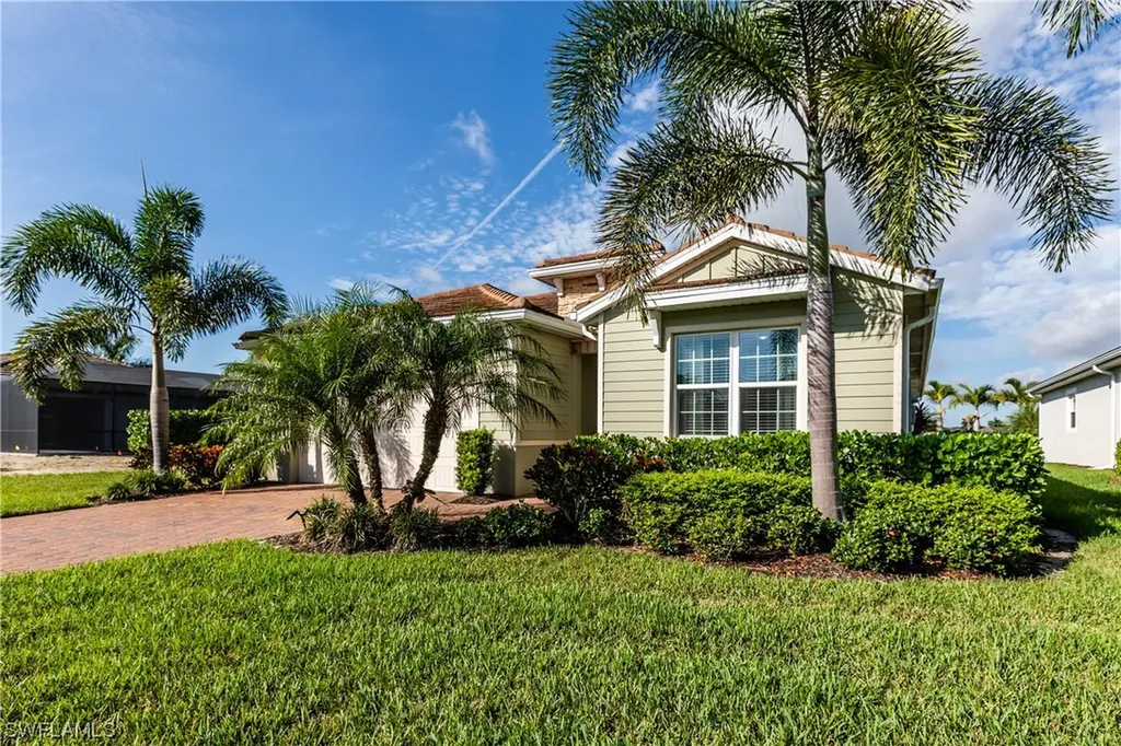 14593 Tropical Drive Naples FL 34114