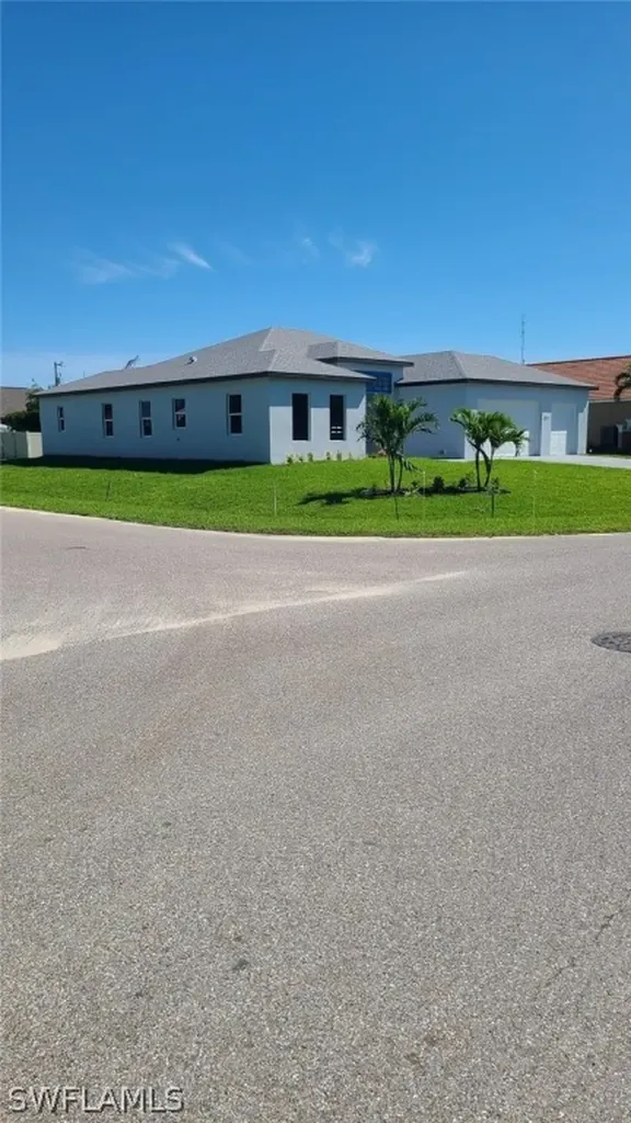 3001 SW 23rd Avenue Cape Coral FL 33914