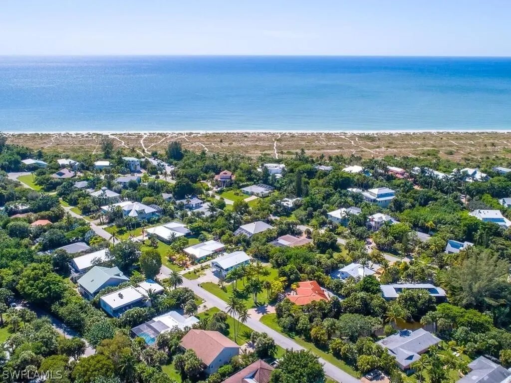 1347 Jamaica Drive Sanibel FL 33957