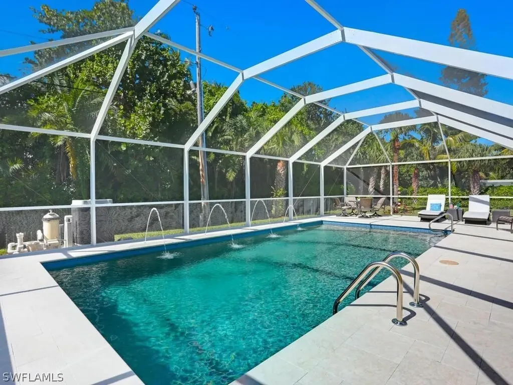 1347 Jamaica Drive Sanibel FL 33957