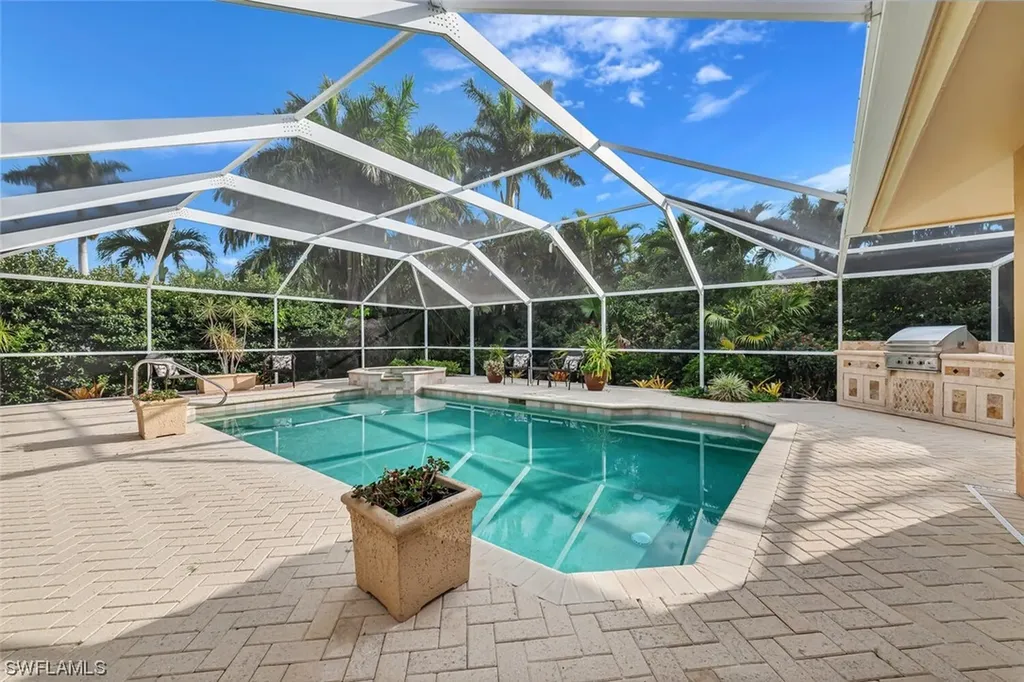 3093 Regatta Road Naples FL 34103