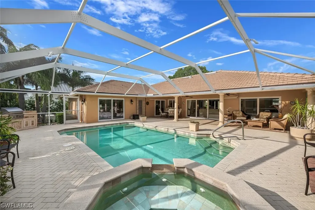 3093 Regatta Road Naples FL 34103