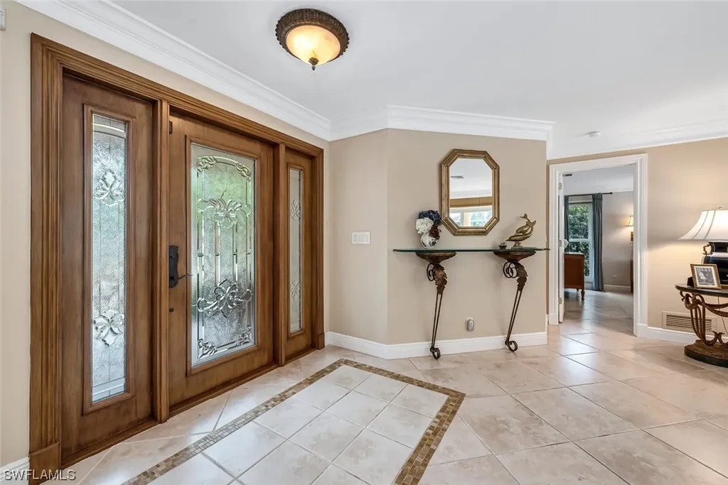 3093 Regatta Road Naples FL 34103