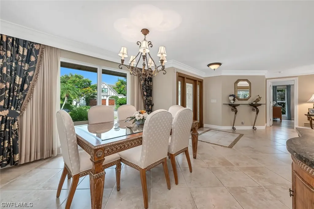 3093 Regatta Road Naples FL 34103