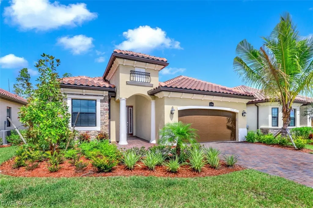 Bonita Springs FL, 17130 Galway Run Court