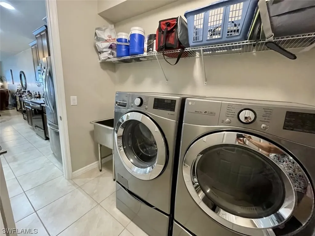 14795 Edgewater Circle Naples FL 34114