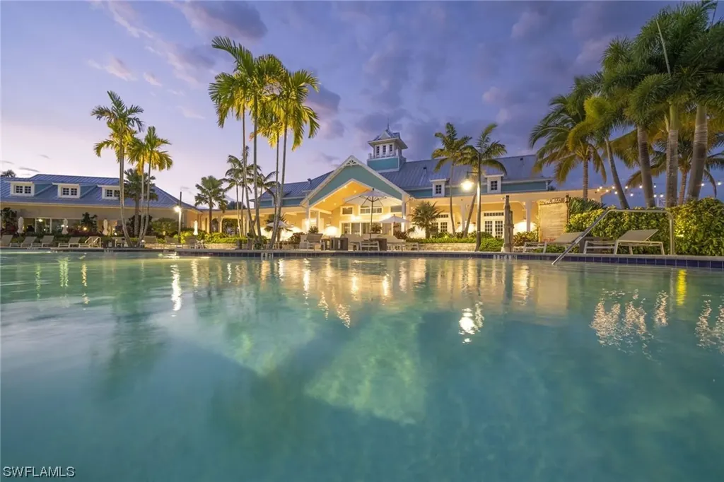 14795 Edgewater Circle Naples FL 34114