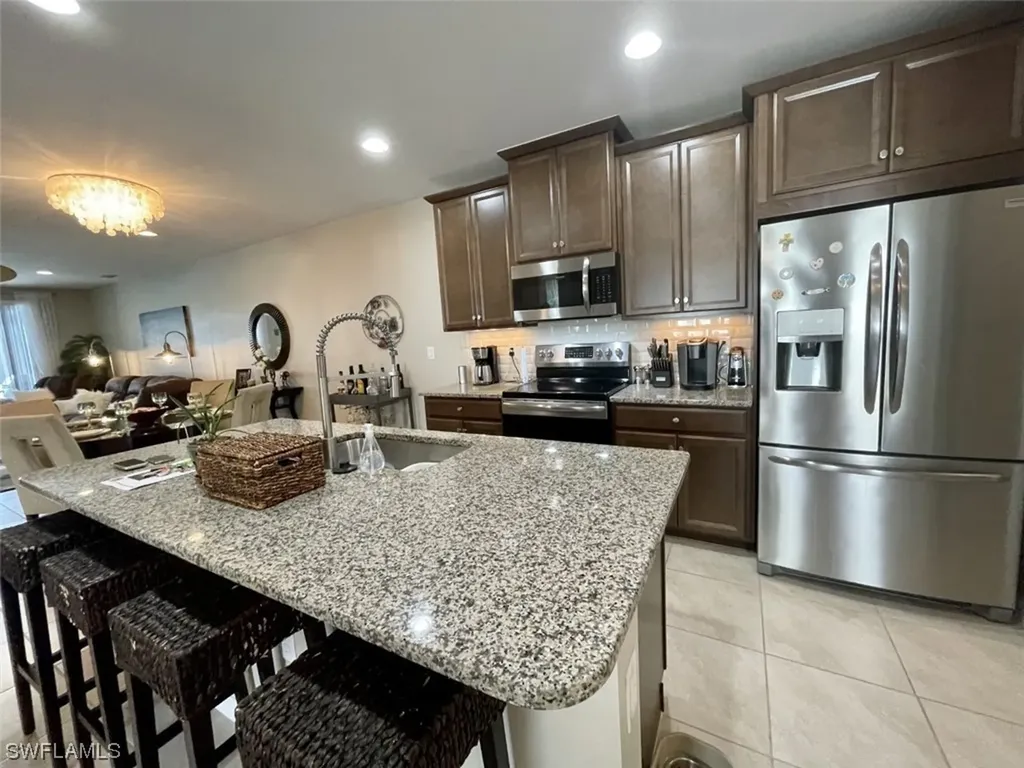 14795 Edgewater Circle Naples FL 34114
