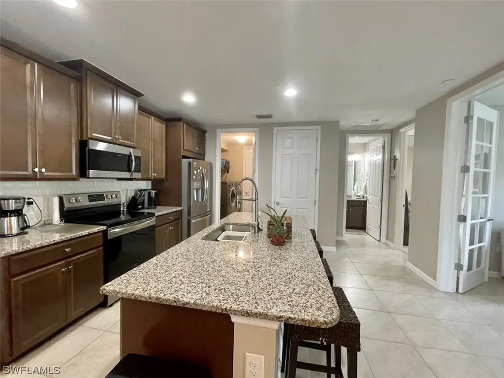 14795 Edgewater Circle Naples FL 34114