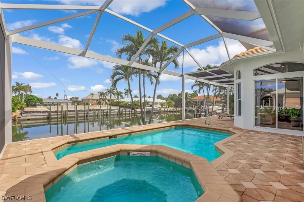 327 N Barfield Drive Marco Island FL 34145