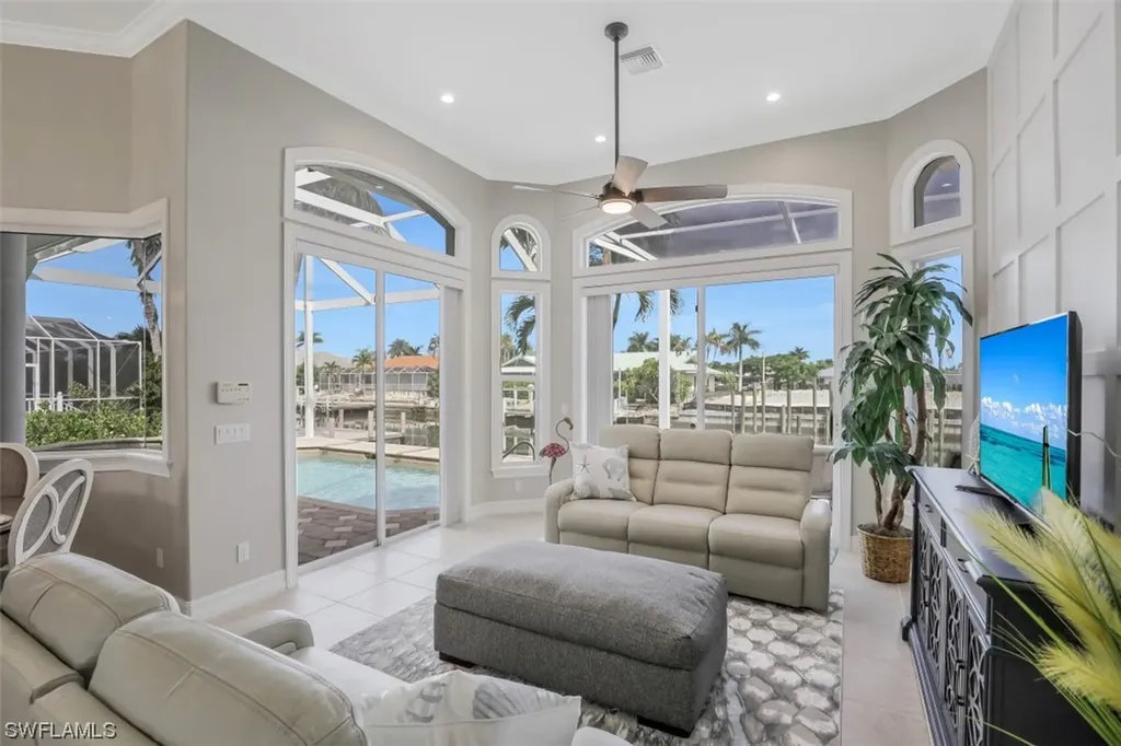 327 N Barfield Drive Marco Island FL 34145