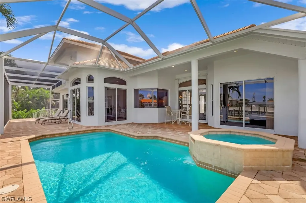 327 N Barfield Drive Marco Island FL 34145