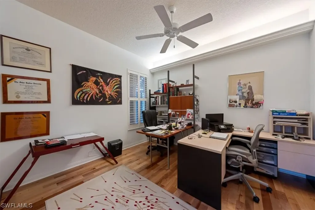 4452 Prescott Lane Naples FL 34119