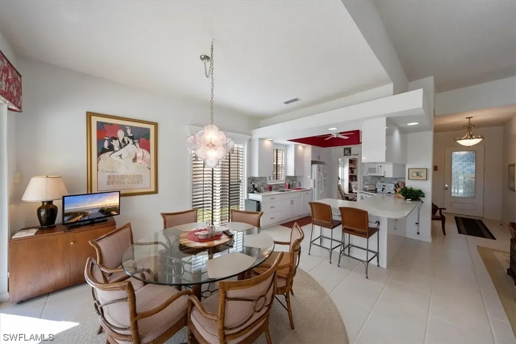 4452 Prescott Lane Naples FL 34119