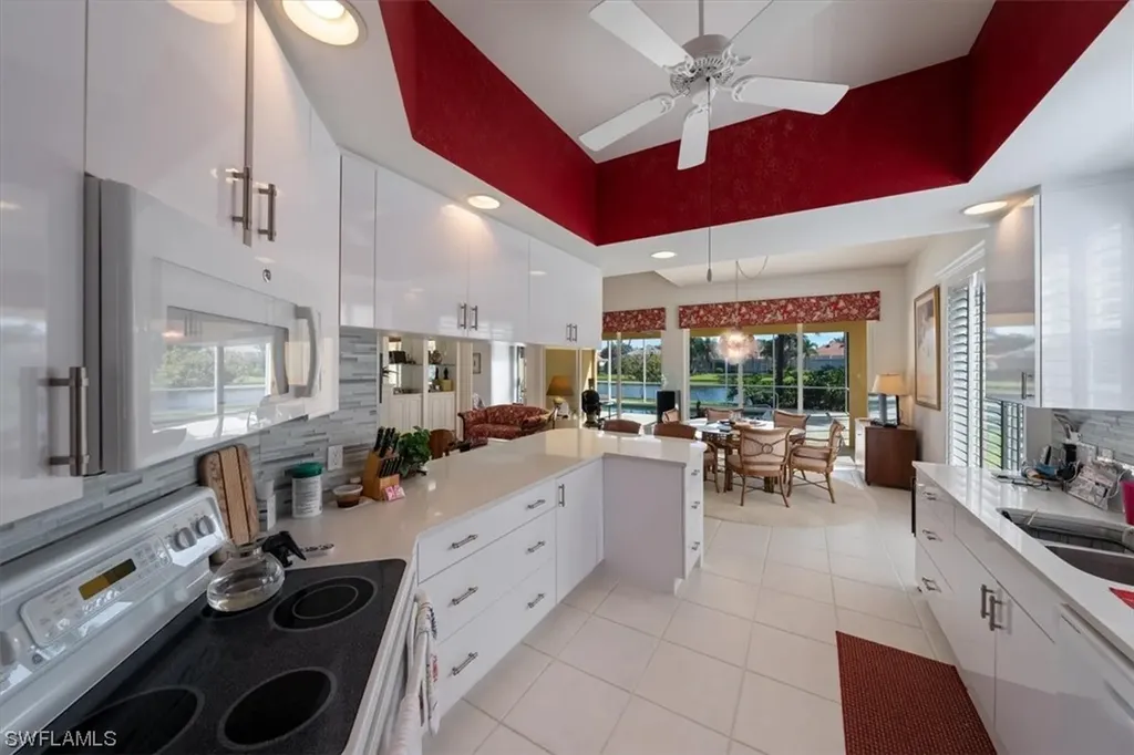 4452 Prescott Lane Naples FL 34119