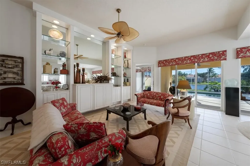 4452 Prescott Lane Naples FL 34119
