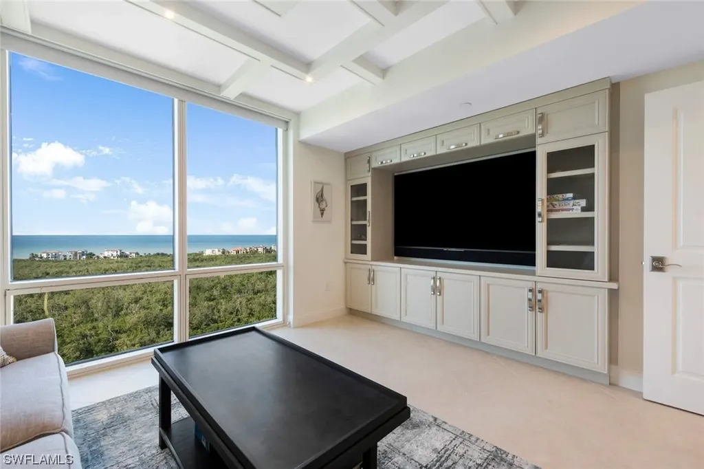 7515 Pelican Bay Boulevard Naples FL 34108