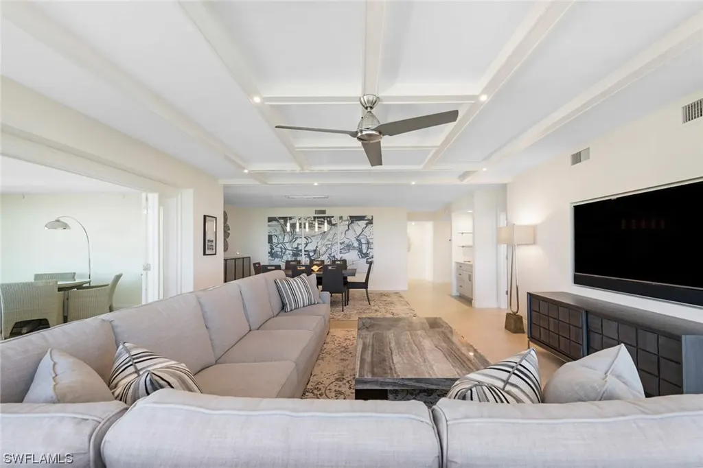 7515 Pelican Bay Boulevard Naples FL 34108