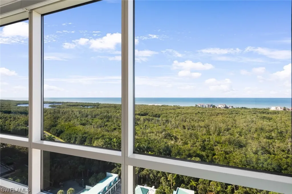 7515 Pelican Bay Boulevard Naples FL 34108