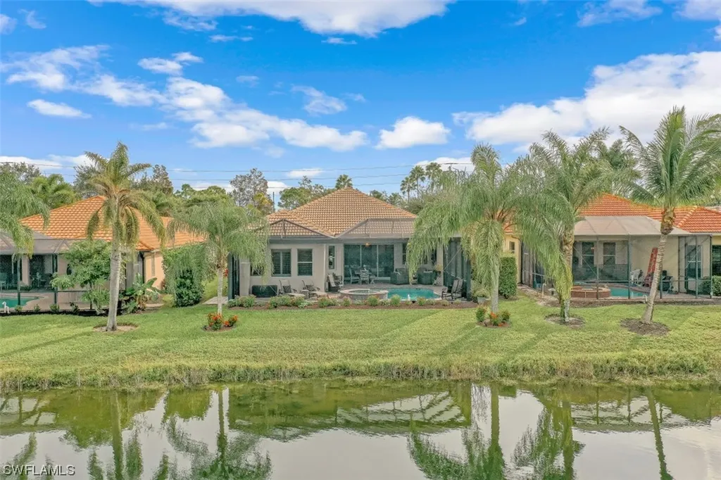 10801 Longshore Way E Naples FL 34119