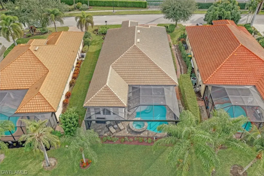 10801 Longshore Way E Naples FL 34119