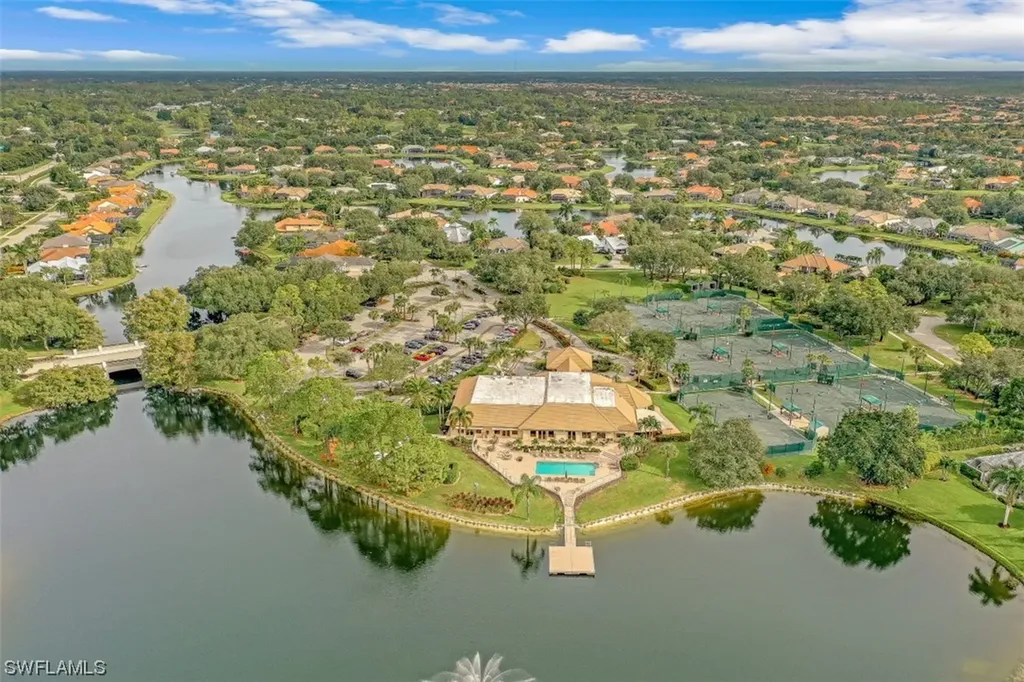 10801 Longshore Way E Naples FL 34119
