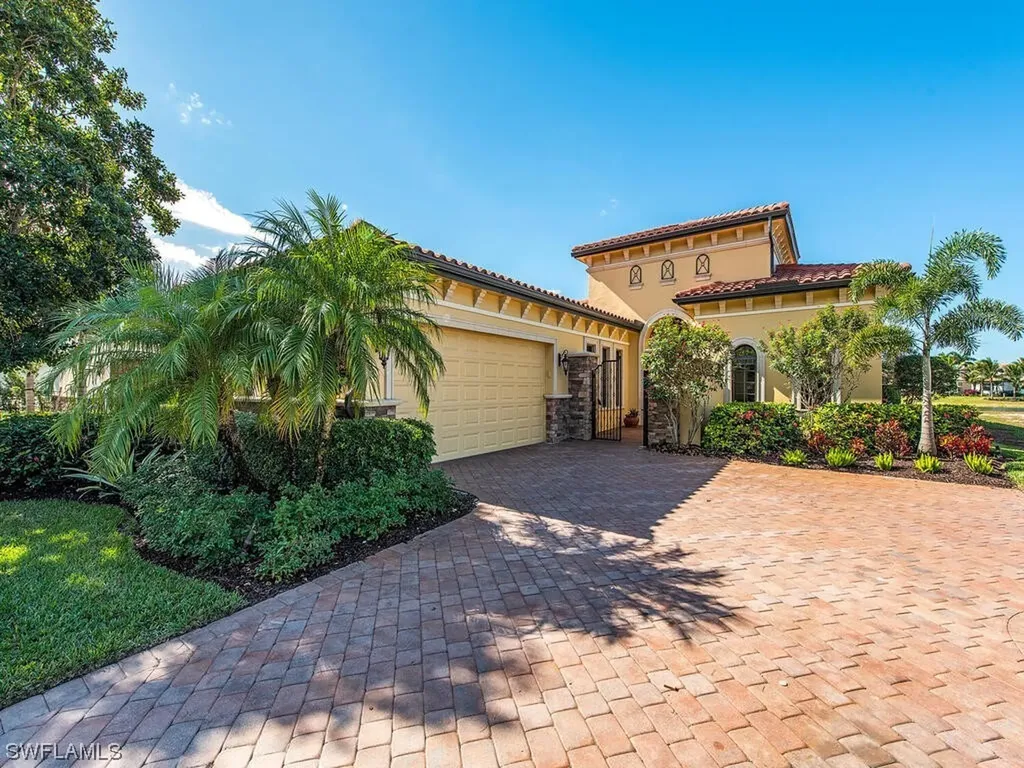 16725 Cabreo Drive Naples FL 34110