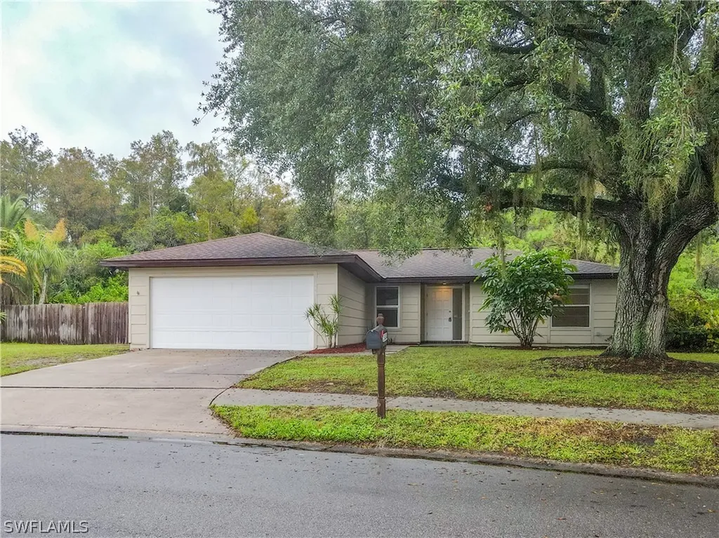 15484 Spring Line Lane Fort Myers FL 33905