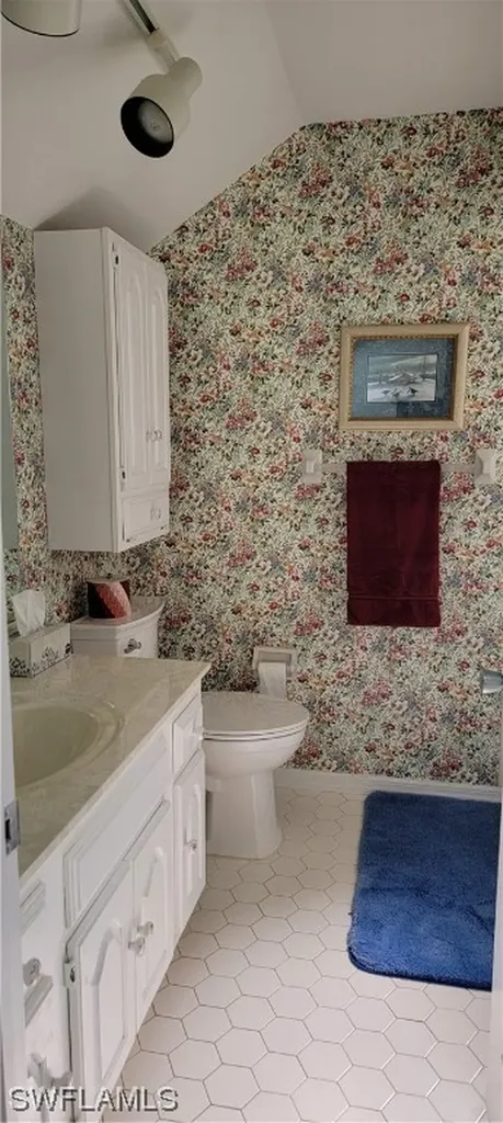 1349 Solana Road Naples FL 34103