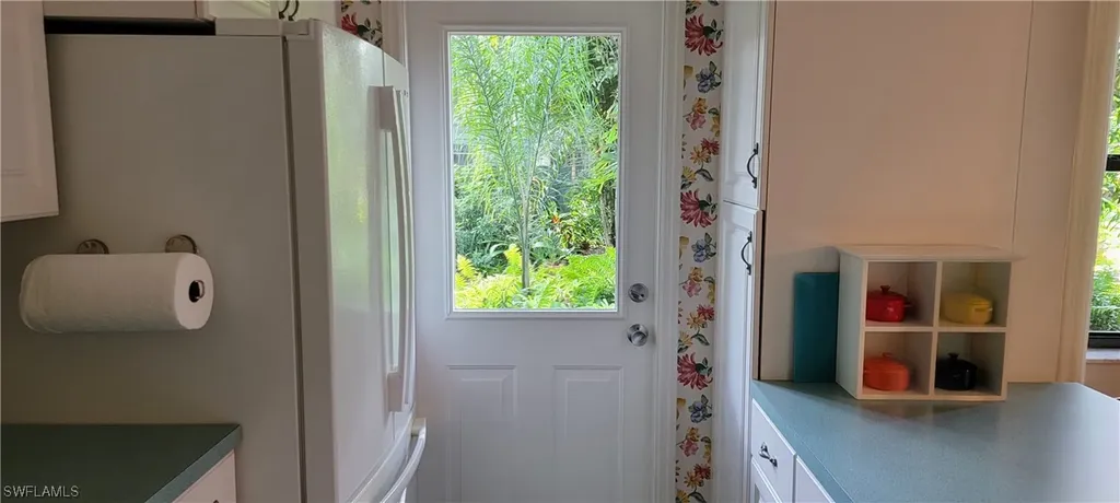 1349 Solana Road Naples FL 34103