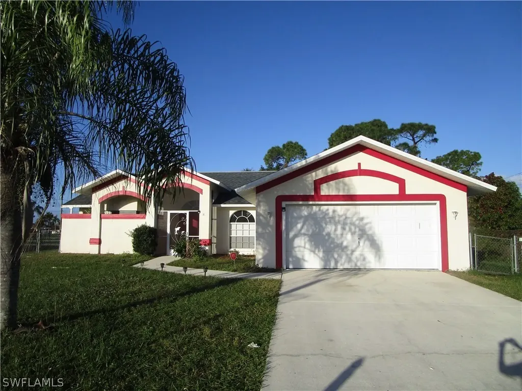 31 Greenwood Avenue Lehigh Acres FL 33936
