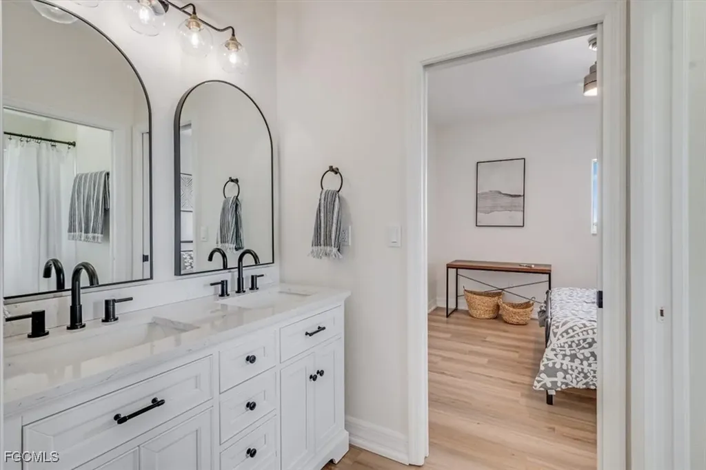 800 NW 36th Avenue Cape Coral FL 33993