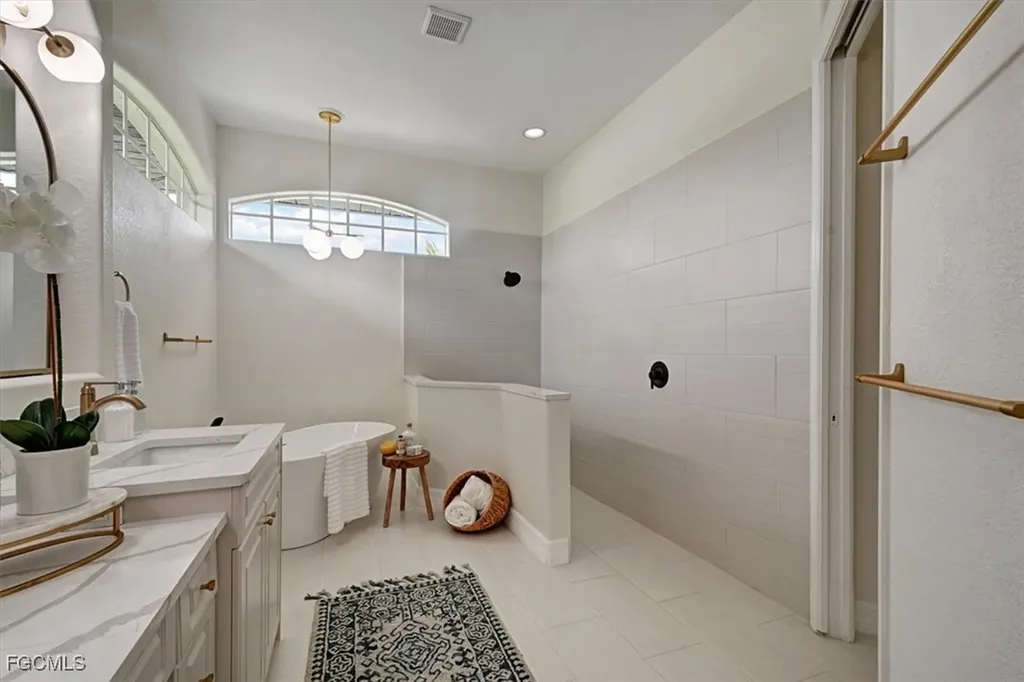 800 NW 36th Avenue Cape Coral FL 33993