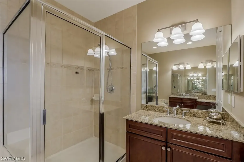 6536 Monterey Point Naples FL 34105