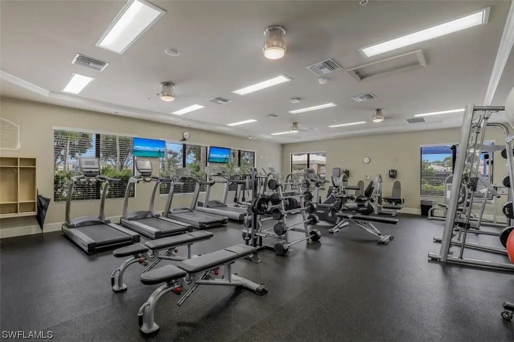 6536 Monterey Point Naples FL 34105