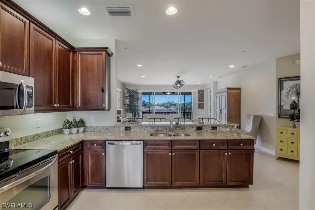 6536 Monterey Point Naples FL 34105