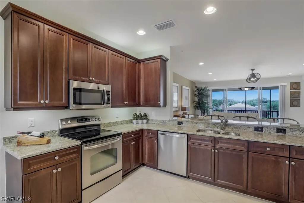 6536 Monterey Point Naples FL 34105