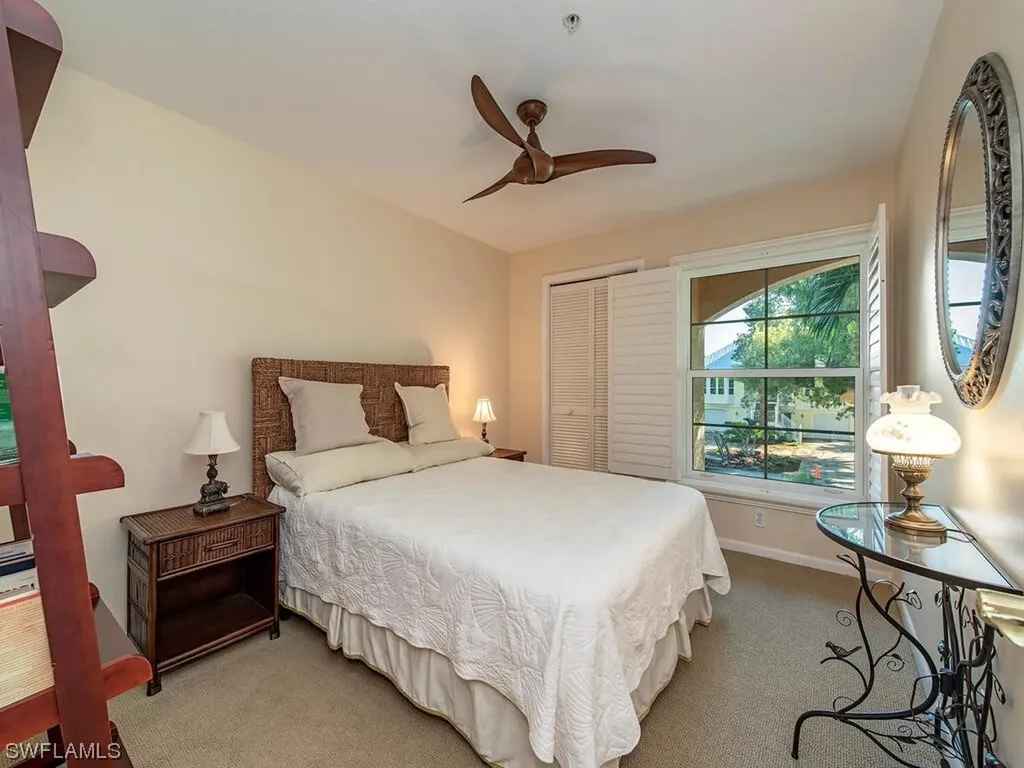1569 Chesapeake Avenue Naples FL 34102