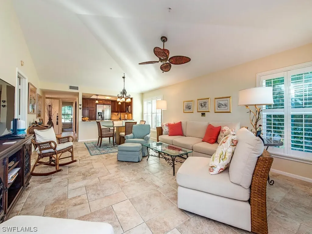 1569 Chesapeake Avenue Naples FL 34102