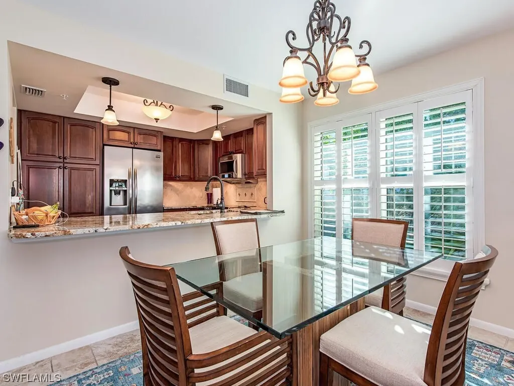 1569 Chesapeake Avenue Naples FL 34102