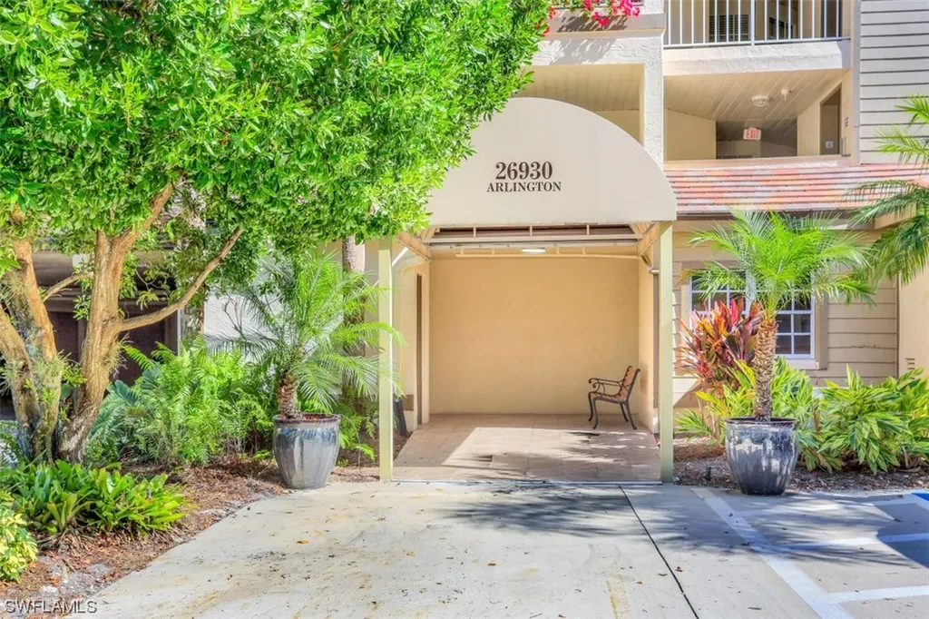 26930 Wedgewood Drive Bonita Springs FL 34134