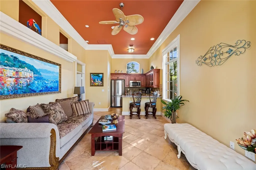 9126 The Lane Naples FL 34109