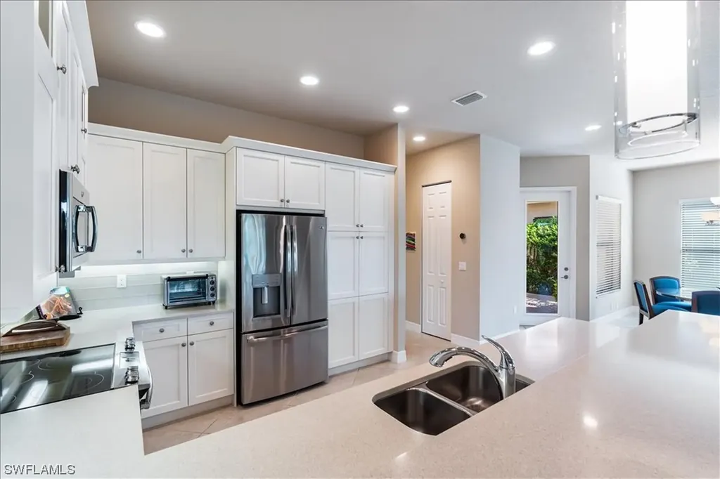 13374 Coronado Drive Naples FL 34109