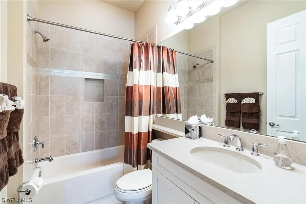 13374 Coronado Drive Naples FL 34109