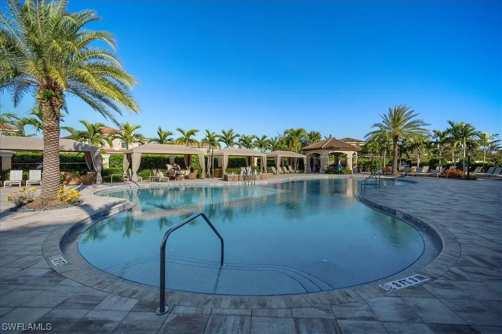 13374 Coronado Drive Naples FL 34109